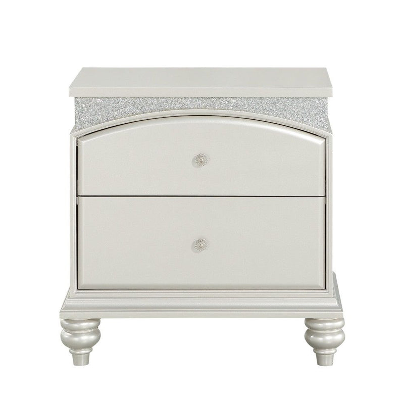 Maverick - Nightstand - Platinum