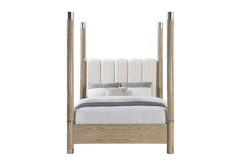 Santo - Queen Poster Bed - Light Brown