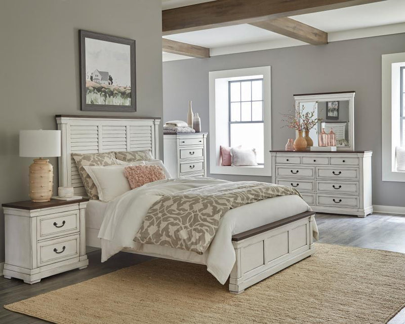 Hillcrest - Bedroom Set