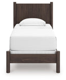 Pamytta - Panel Bedroom Set