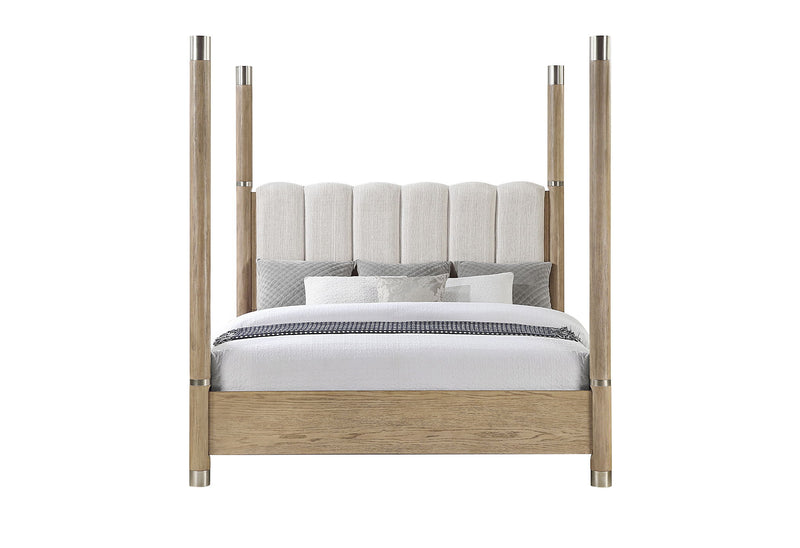 Santo - King Poster Bed - Light Brown