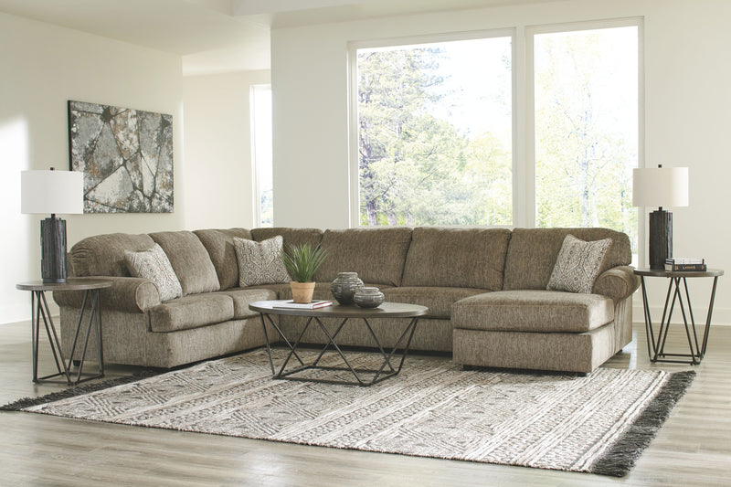 Hoylake - Sectional