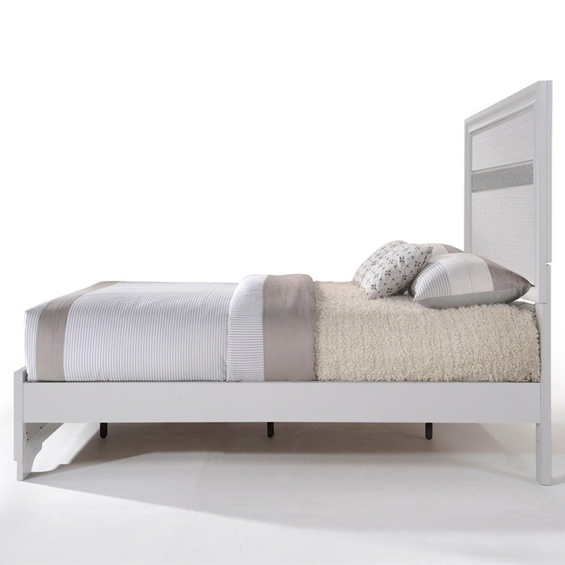 Naima - Contemporary - Bed