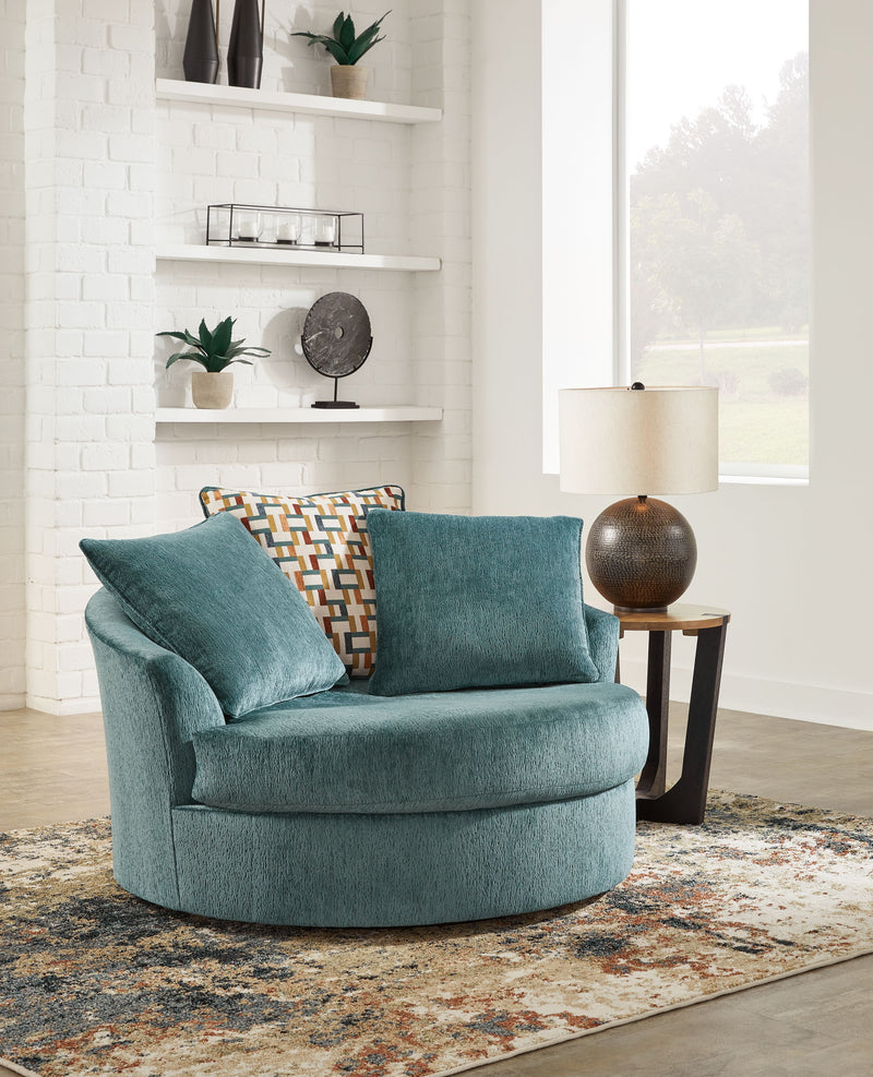 Laylabrook - Oversized Swivel Accent Chair